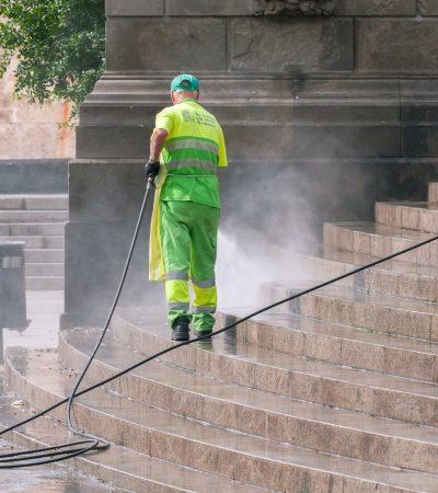 Outdoor cleaning services